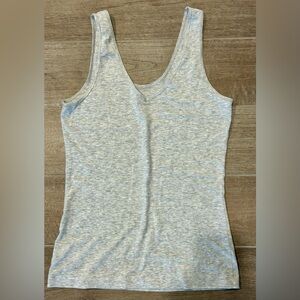 J & B Women’s Heather Gray Cotton/Spandex Tank Top – Size M – Excellent Cond.